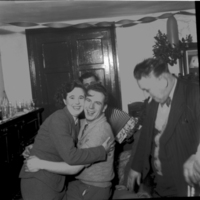 PUB SCENE0011.jpg